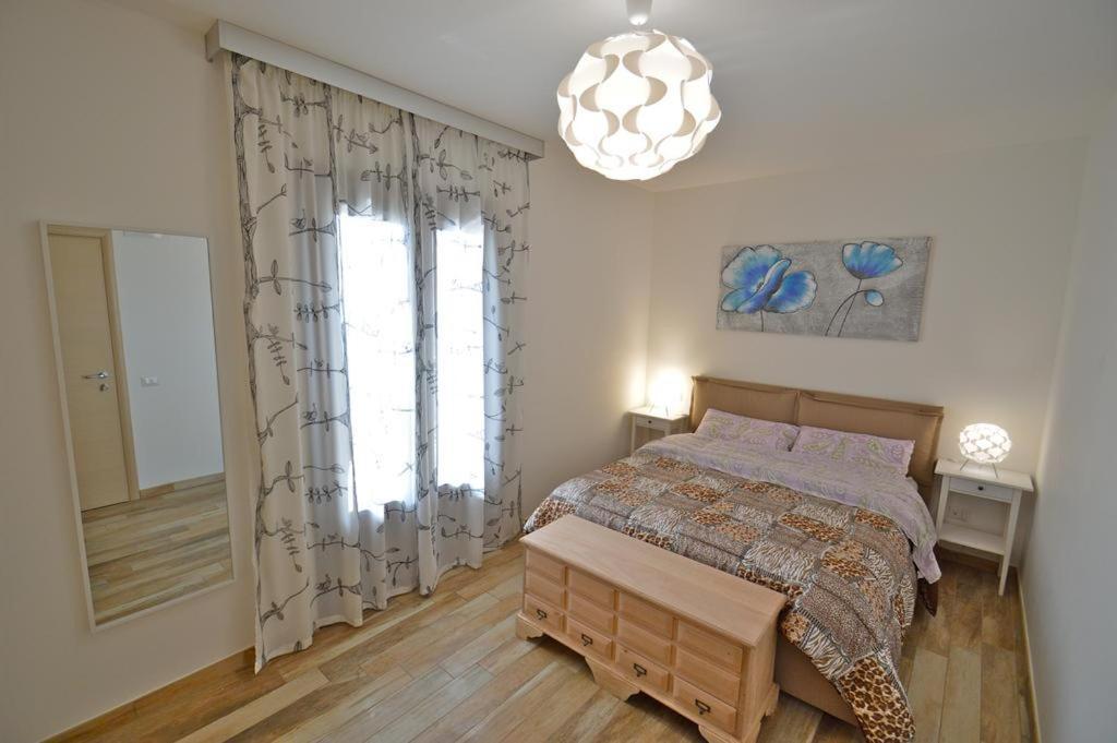 Appartement Royal Sea House à Cefalù Extérieur photo